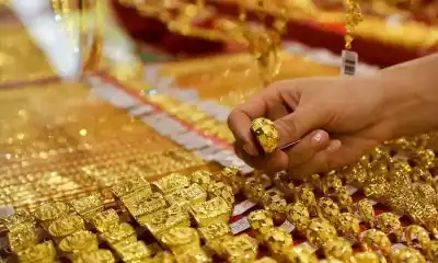 مخاوف التضخم المدفوعة بالتعريفات الجمركية تحلق