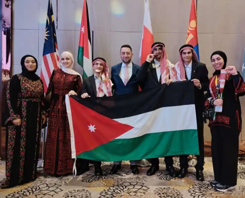 مدار الساعة,أخبار الجامعات الأردنية,الملك عبدالله الثاني