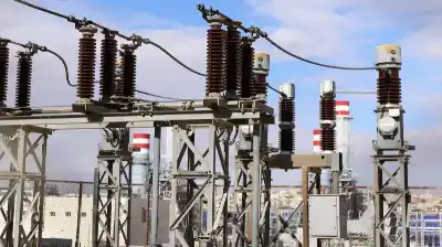 تمديد اتفاقية لتزويد العراق بالكهرباء من