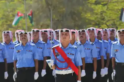 اللواء المعايطة يرعى تخريج كوكبة من