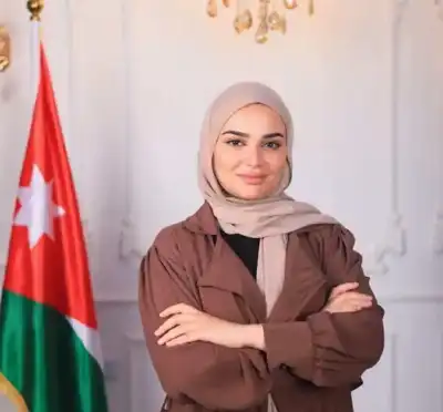 لانا عصفور تصدر كتابها الجديد: أسرار