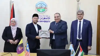 جامعة الزرقاء توقع مذكرة تفاهم مع