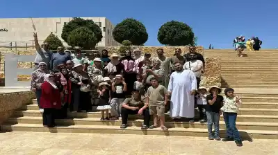 البترا تستقبل 60 طفلا من مصابي