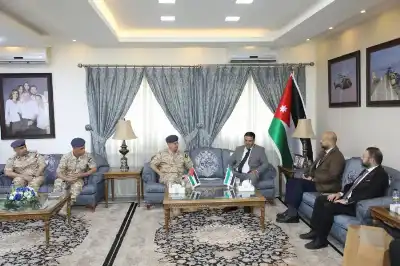 وفد سوري يزور قيادة سلاح الجو