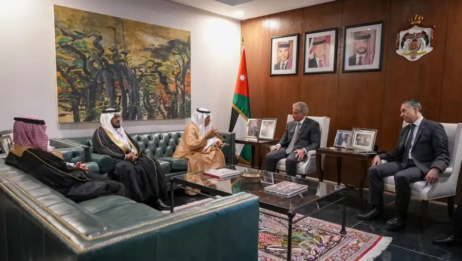 مدار الساعة,أخبار الأردن,اخبار الاردن,الدكتور جعفر حسان,وزير الصناعة والتجارة والتموين,رئيس الوزراء,يعرب القضاة,رئاسة الوزراء,غرفة تجارة الأردن