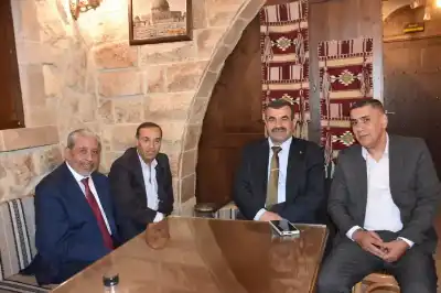 البطاينة يحتفي بالحزب الوطني الاسلامي (صور)