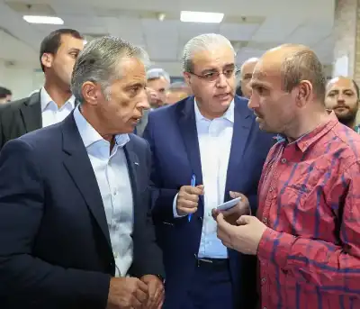 جعفر حسان اليوم يتفقد مستشفى الزرقاء..