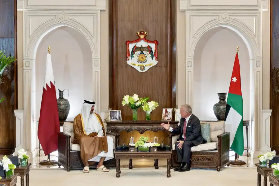 مدار الساعة,أخبار الأردن,اخبار الاردن,الدكتور جعفر حسان,نائب رئيس الوزراء,وزير الخارجية وشؤون المغتربين,وزير الصناعة والتجارة والتموين,وزير المالية,الحسين بن علي,رئيس الوزراء,أيمن الصفدي,يعرب القضاة,هيئة الأركان المشتركة,الشيخ تميم بن حمد,قصر بسمان