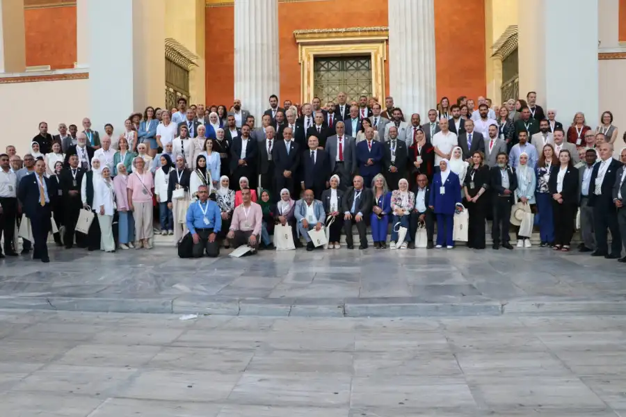 مدار الساعة,مناسبات أردنية,وزير السياحة والآثار,الحسن بن طلال,وزارة السياحة والآثار,دائرة الآثار العامة,الأميرة دانا فراس,وزارة السياحة,مملكة البحرين