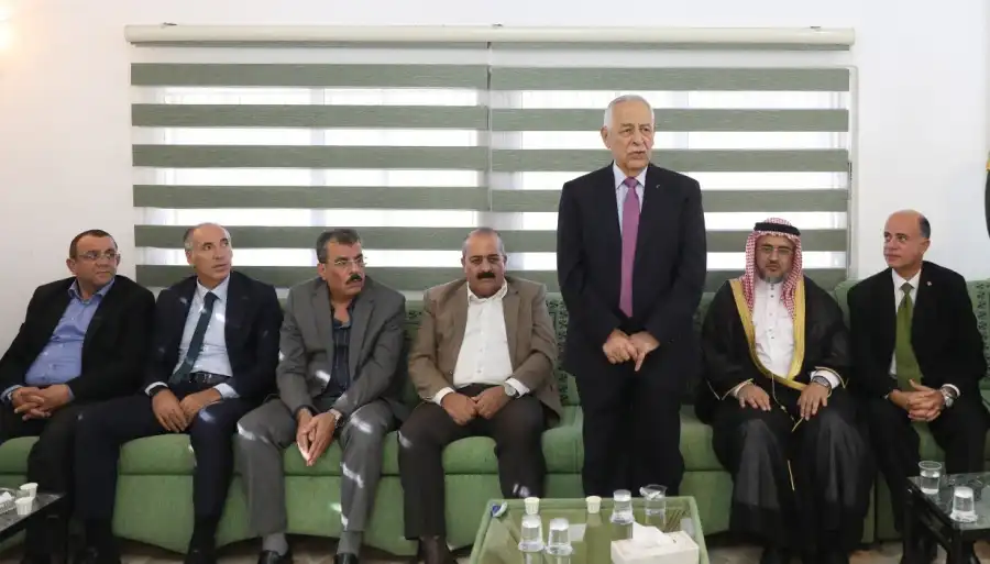 مدار الساعة,أخبار الأردن,اخبار الاردن,إمام الحضرة الهاشمية,الملك عبدالله الثاني,الحسين بن عبدالله الثاني,ولي العهد,الديوان الملكي,الديوان الملكي الهاشمي,المحكمة الدستورية