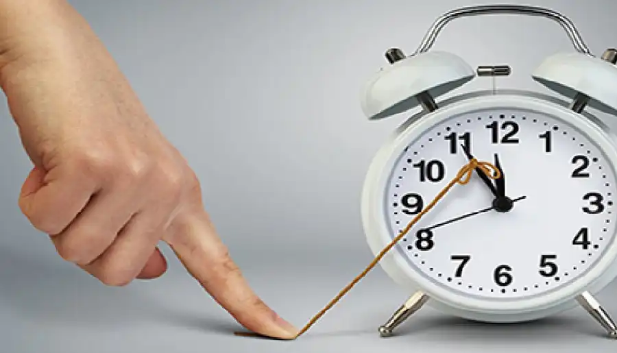 مدار الساعة,شؤون دينية