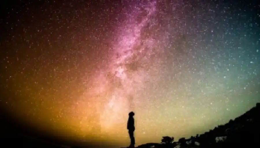 مدار الساعة,شؤون دينية