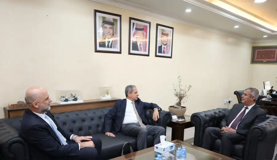 مدار الساعة,أخبار اقتصادية,وزير الطاقة والثروة المعدنية,الدكتور صالح الخرابشة,شركة الكهرباء الوطنية