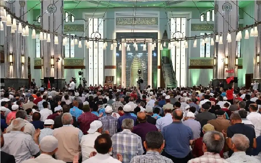 مدار الساعة,شؤون دينية