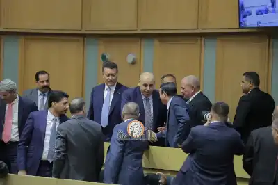 لقطات من جلسة النواب الأولى: أحمد