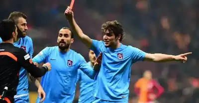 فضيحة كروية في تركيا.. 570 حكما