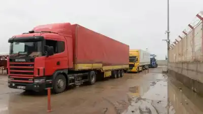 تركيا تعلن قرب تشغيل الممر البري