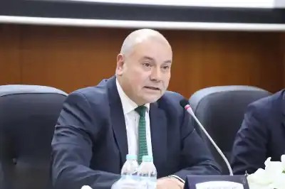 العودات من الجامعة الأردنية يطلق حواريات