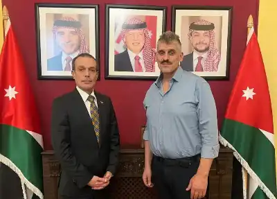 أردني يسجل موقفا بطوليا استثنائيا وينقذ