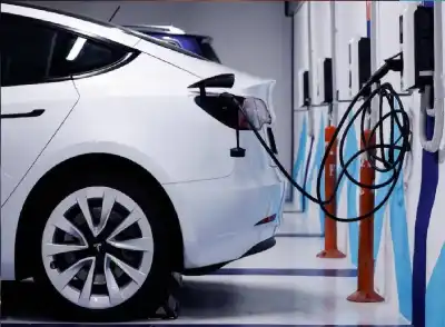 الطلاق الكبير: صدمة بيئية تهدد السيارات