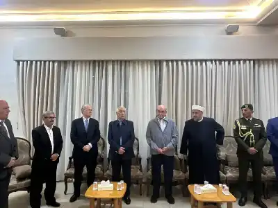 الديوان الملكي يعزي بوفاة شقيق رئيس