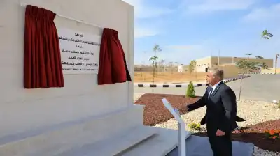 حسان يفتتح مدينة الأمير فيصل للشباب