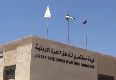 400 % نسبة انجاز معاملات التخليص