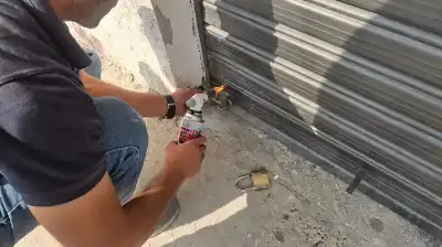 بلدية كفرنجة تغلق 17 محلا تجاريا