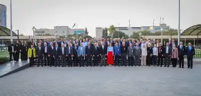 جامعة الشرق الأوسط تكرّم عددا من