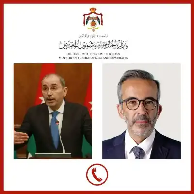 الصفدي يبحث ونظيره البرتغالي العلاقات الثنائية
