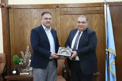 جامعة الزرقاء توقع اتفاقية دعم بحث