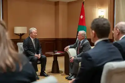 الملك يلتقي رئيس الوكالة اليابانية للتعاون