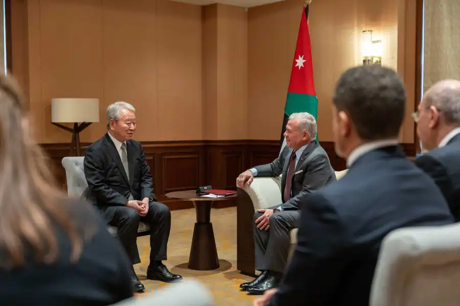 مدار الساعة,أخبار الأردن,اخبار الاردن,نائب رئيس الوزراء,وزير الخارجية وشؤون المغتربين,وزيرة التخطيط والتعاون الدولي,زينة طوقان,رئيس الوزراء,أيمن الصفدي