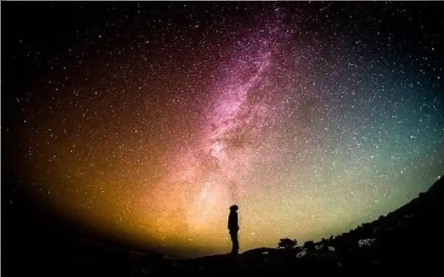 مدار الساعة,شؤون دينية