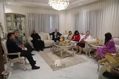 لقاء دبلوماسي في منزل الدكتورة شنكول