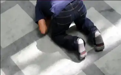 نعم.. عدم جواز ابتداء الصلاة مع