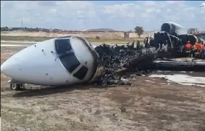 قبل المنجم: اشتعال طائرة وزير كونغولي