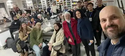 عمر العبداللات.. فنان كاريكاتير أردني يحوّل