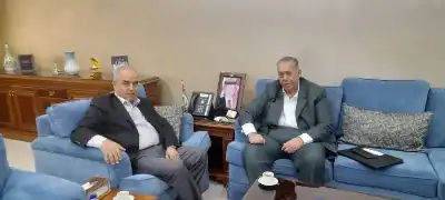 محافظة يتسلم رسالة من المشروع الوطني