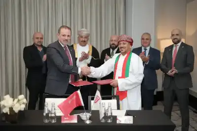 مذكرة تفاهم بين فليكس العمانية وجوفاك