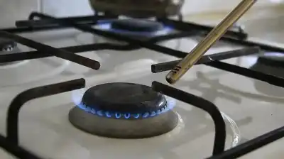 من أجل إفطار الأطفال: سجن رجل