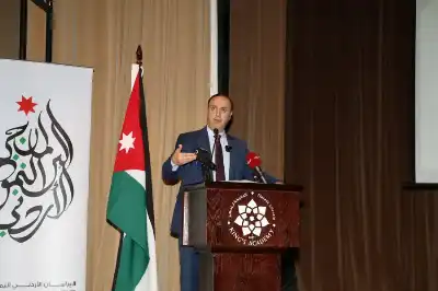 المومني: الأردنيين قوميون بالفطرة
