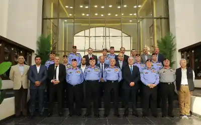 مدير الأمن العام يكرّم كبار الضبّاط