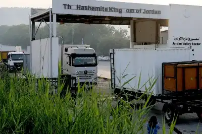 الأردن يرسل مخبزين متنقلين جديدين إلى