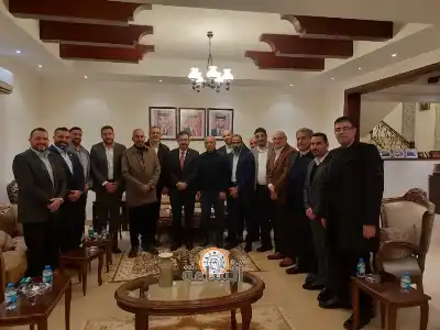 القنصل العام بطارسة يستقبل وفدا من