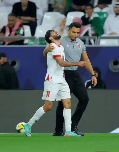 الأردنيون يتمنون الشفاء للنجم يزن نعيمات