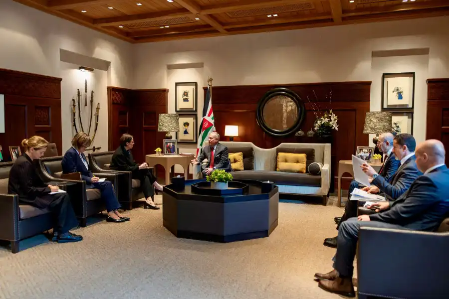 مدار الساعة,أخبار الأردن,اخبار الاردن,نائب رئيس الوزراء,وزير الخارجية وشؤون المغتربين,رئيس الوزراء,أيمن الصفدي,الضفة الغربية,قصر الحسينية