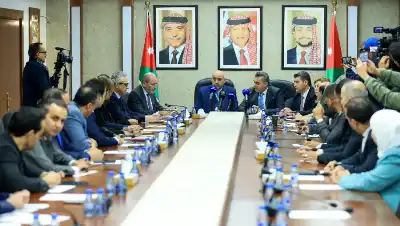 القاضي: وقوفنا الكامل خلف جهود الملك