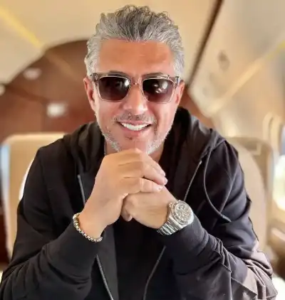 عمر العبداللات يقدّم بصوته السلام الملكي