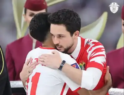 ولي العهد يقدم الشكر للامير علي